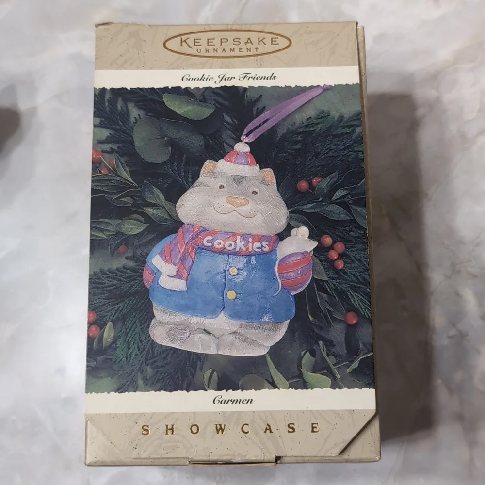 Hallmark 1996 Keepsake Ornament Cookie Jar Friends Carmen Cat Showcase